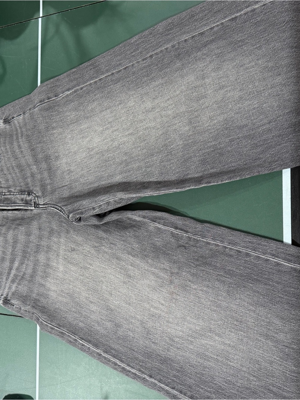 Universal Thread Women's Wide-Leg Gray Fade Jeans